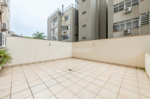 Image 61 - 1004685