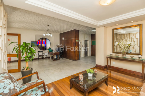 Image 34 - 1012125