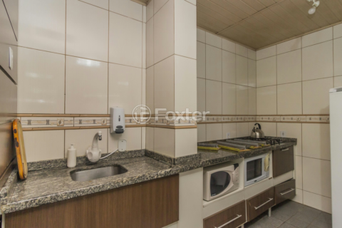 Image 33 - 226660