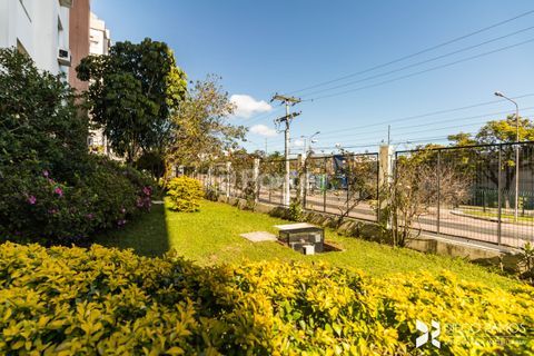 Image 16 - 1004387