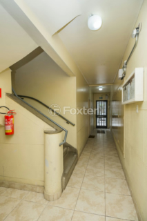 Image 30 - 972132