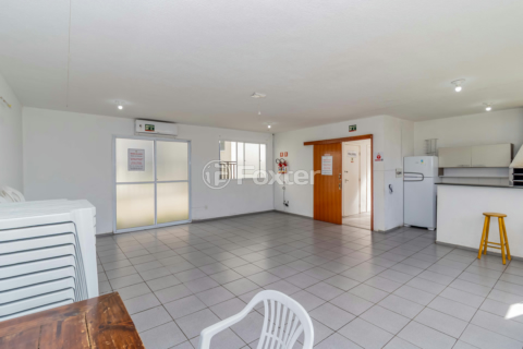 Image 37 - 887124