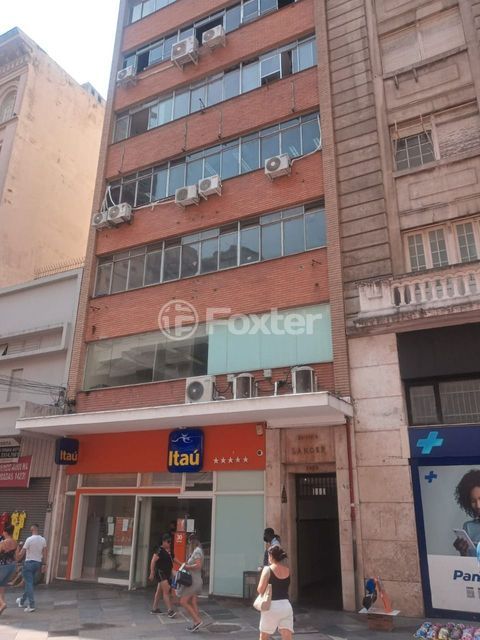 Image 21 - 925910
