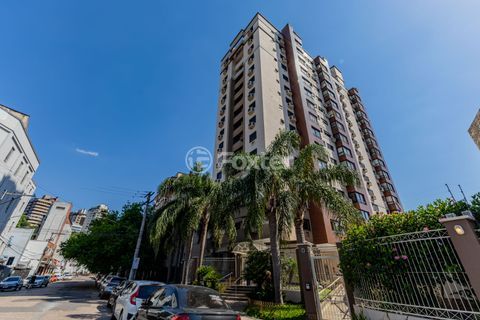 Image 42 - 1028132