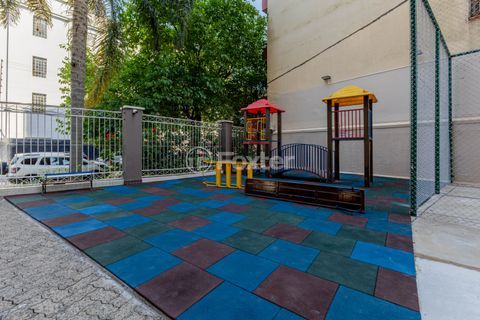 Image 34 - 1028132
