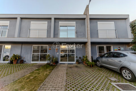 Image 32 - 1011341