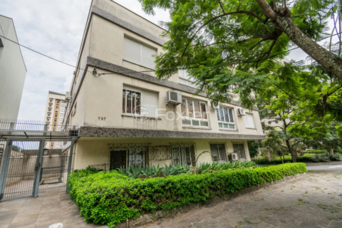 Image 30 - 1001747