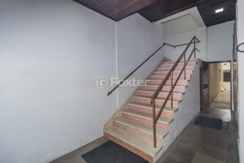 Image 35 - 878165