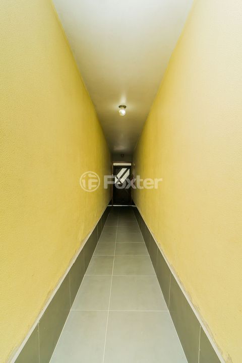 Image 27 - 844860