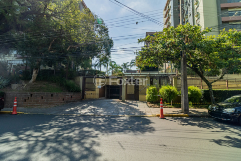 Image 64 - 218758