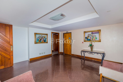 Image 76 - 1028669
