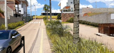 Image 43 - 834305