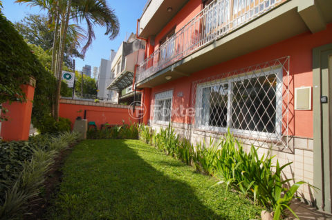 Image 32 - 1021414