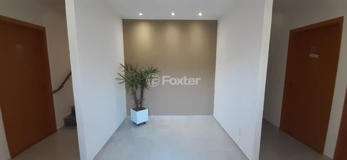 Image 21 - 956624