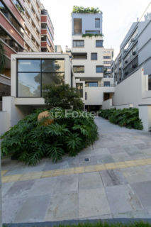 Image 1 - 1014844