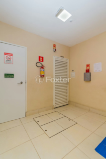 Image 3 - 1017188