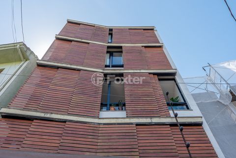 Image 17 - 870561
