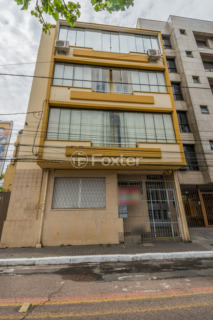 Image 10 - 990482