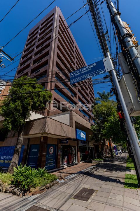 Image 7 - 993539