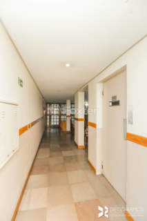 Image 40 - 449384