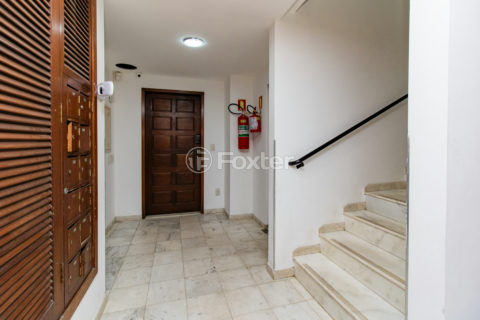 Image 48 - 1013333