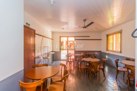 Image 31 - 983764