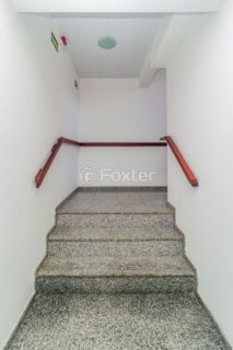 Image 28 - 207952