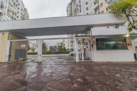 Image 33 - 213740
