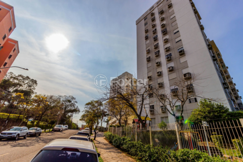 Image 31 - 213740
