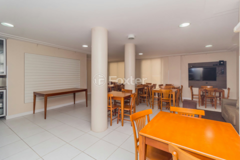 Image 38 - 213740