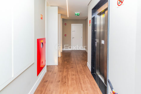 Image 39 - 997308