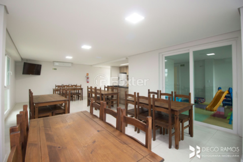 Image 30 - 209025