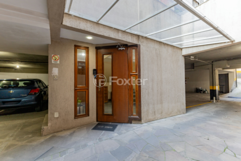 Image 62 - 994815