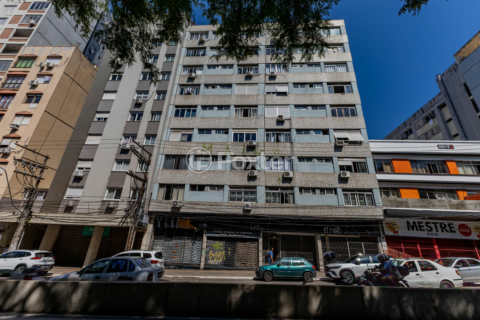 Image 10 - 819460