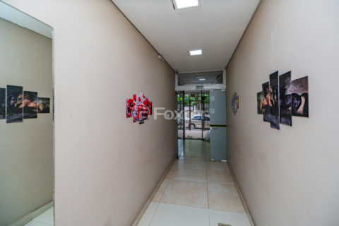 Image 20 - 280195