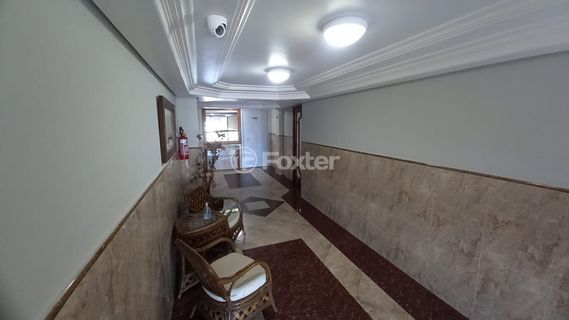 Image 46 - 965957