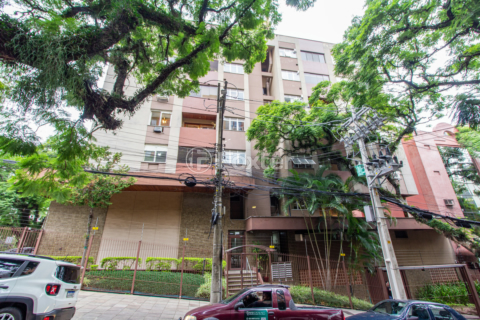 Image 20 - 1003155