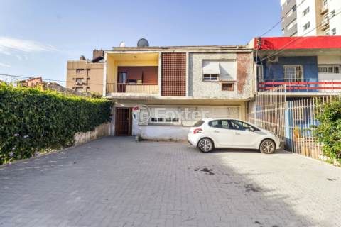 Image 23 - 1012553