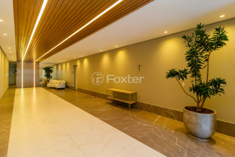 Image 45 - 295561