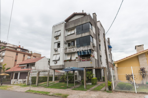 Image 8 - 1034769