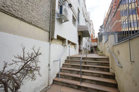 Image 34 - 1014748