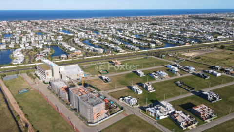 Image 40 - 216463