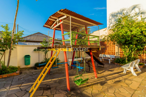 Image 35 - 237337