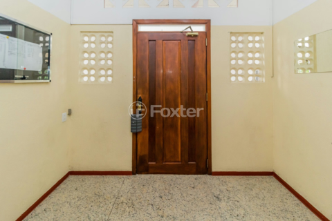 Image 32 - 957578