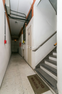 Image 21 - 203904