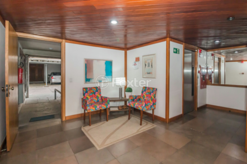 Image 70 - 1025714