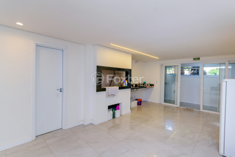 Image 35 - 607458