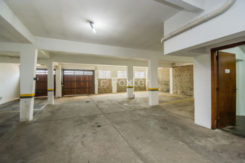 Image 30 - 1004099