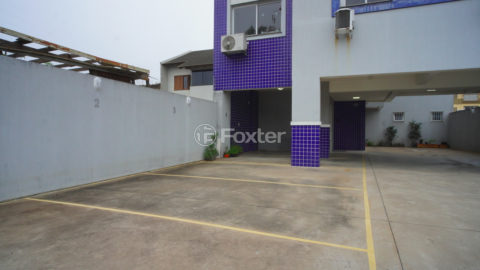 Image 33 - 1015316