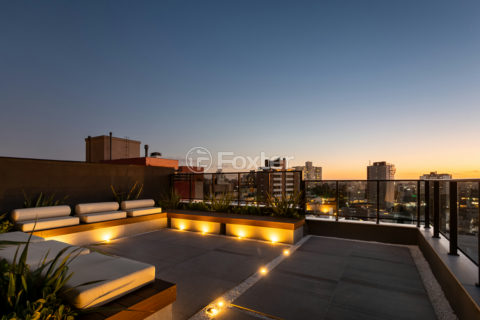Image 16 - 1019457